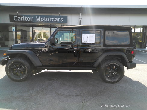 Used 2022 Jeep Wrangler Unlimited Sport image 2