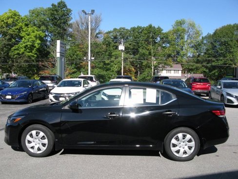 Used 2024 Nissan Sentra S image 8