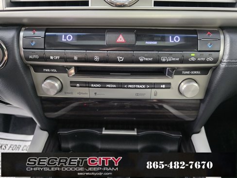 Used 2015 Lexus LS 460 AWD image 22