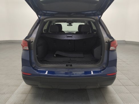 Used 2023 Chevrolet Equinox LS image 29