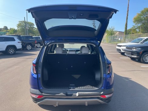 Used 2023 Hyundai Tucson Limited image 6