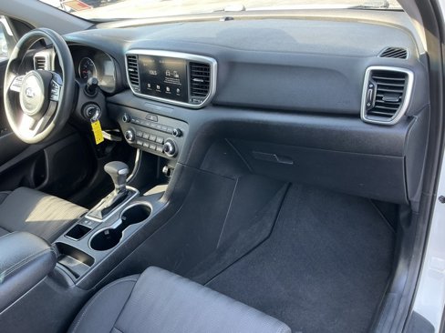 Used 2022 Kia Sportage LX image 30