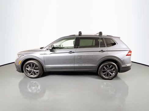 Used 2022 Volkswagen Tiguan SE image 4