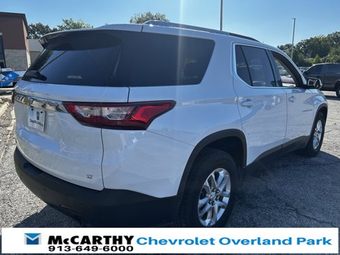 Used 2018 Chevrolet Traverse LT image 3
