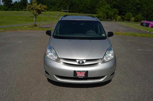 Used 2008 Toyota Sienna LE image 9