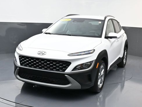 Used 2023 Hyundai Kona SEL image 8