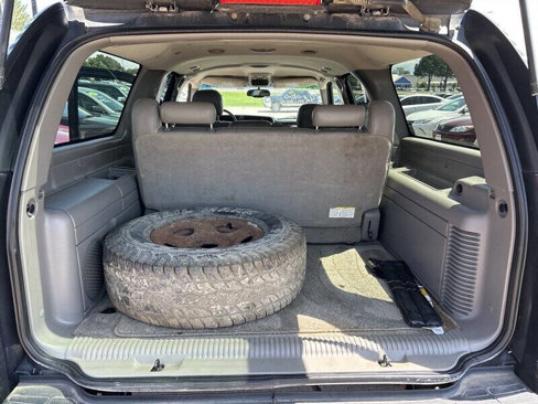 Used 2003 Chevrolet Suburban LT w/ LT Preferred Equipment Group image 17