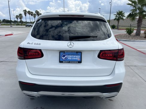 Used 2022 Mercedes-Benz GLC 300 image 5