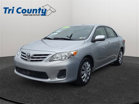 Used 2013 Toyota Corolla LE image 3