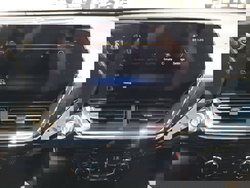 New 2025 Chevrolet Trax RS w/ Sunroof Package image 8