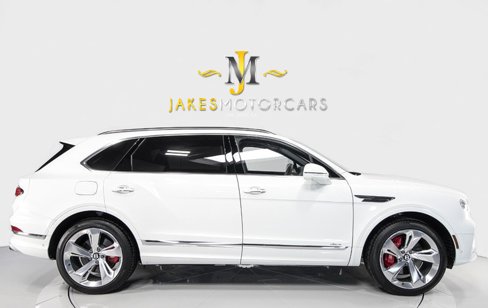 Used 2023 Bentley Bentayga Extended Wheelbase image 15