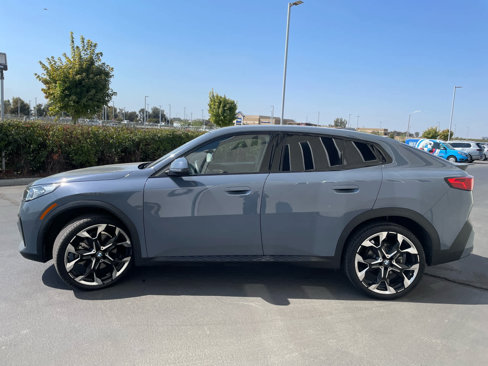 Used 2025 BMW X2 xDrive28i w/ Premium Package image 3