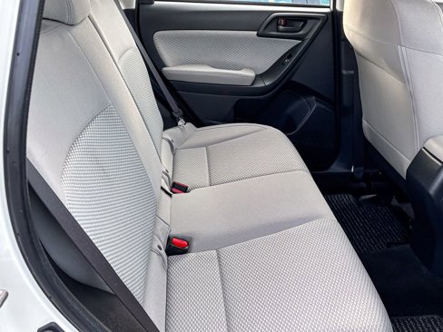 Used 2018 Subaru Forester 2.5i w/ Alloy Wheel Package image 23