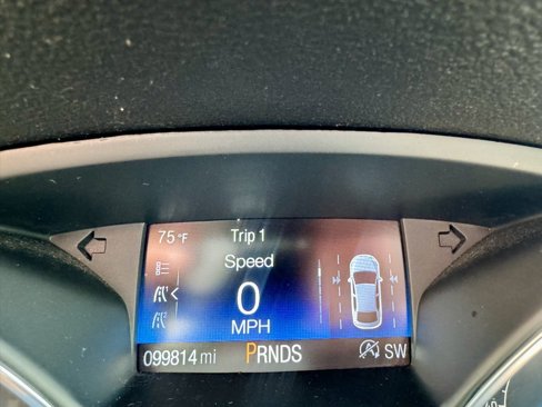 Used 2018 Ford Escape Titanium w/ Ford Safe & Smart Package image 29