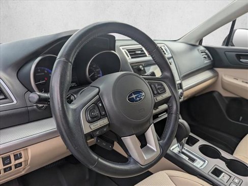 Used 2015 Subaru Outback 2.5i Premium image 11