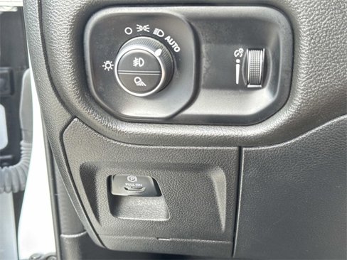 Used 2022 RAM 1500 Big Horn image 17