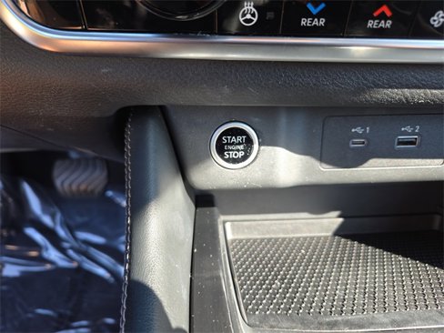 Used 2023 Nissan Rogue SL w/ SL Premium Package image 25