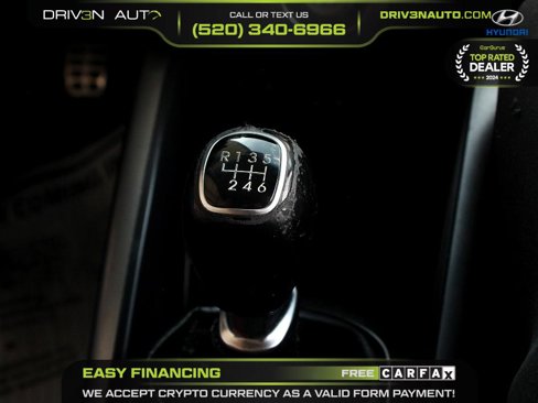 Used 2012 Hyundai Veloster w/ Style Pkg image 15
