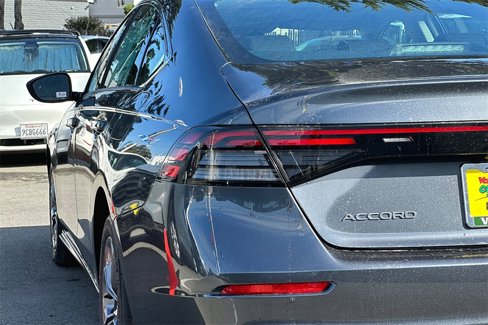 Used 2024 Honda Accord EX image 19