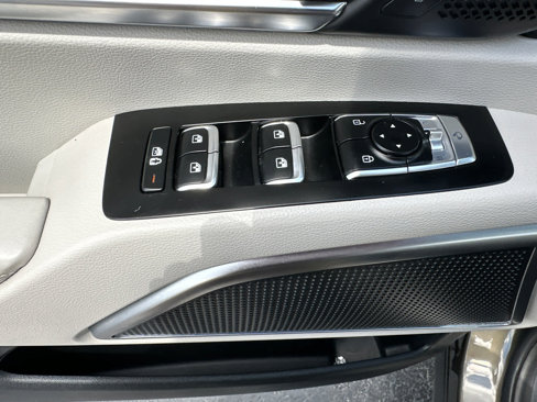 Used 2020 Kia Telluride SX w/ SX Prestige Package image 31