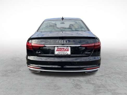 Used 2023 Audi A4 2.0T Premium w/ Convenience Package image 5