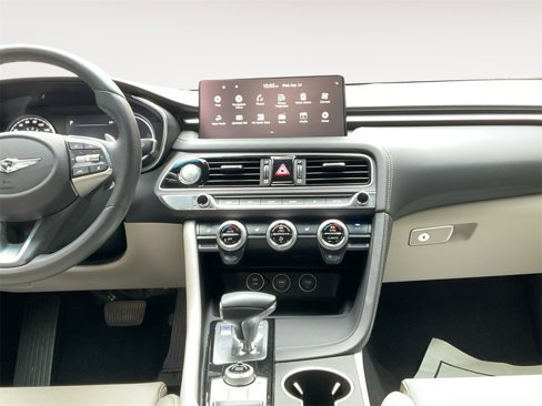 Used 2023 Genesis G70 2.0T image 20