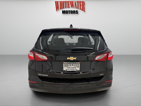 Used 2020 Chevrolet Equinox LS image 3