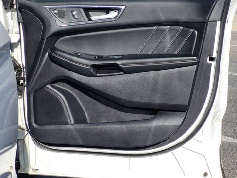 Used 2020 Ford Edge ST w/ Cold Weather Package image 27