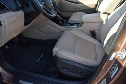 Used 2017 Hyundai Tucson Limited image 7