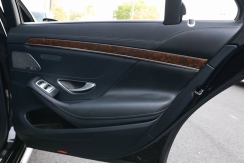 Used 2015 Mercedes-Benz S 550 4MATIC Sedan image 22