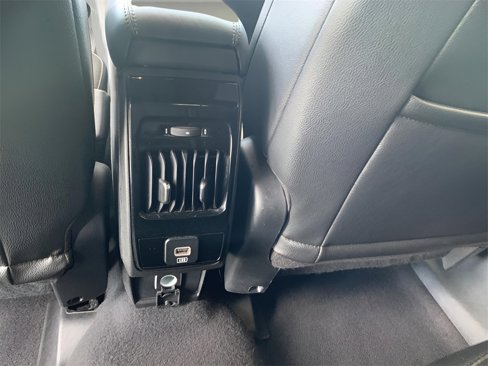 Certified 2024 Jeep Compass Latitude image 21