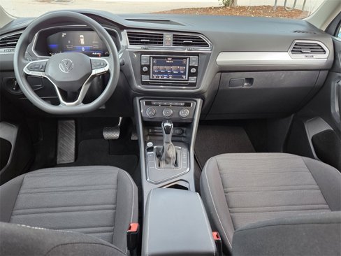 Certified 2023 Volkswagen Tiguan S image 7