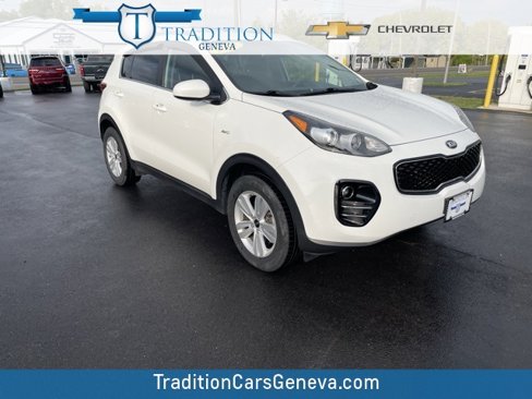Used 2019 Kia Sportage LX w/ LX Popular Package image 8