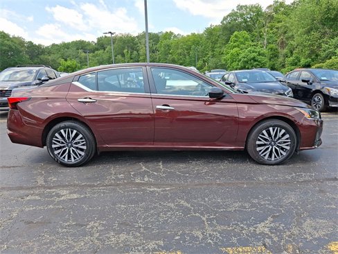 Certified 2024 Nissan Altima 2.5 SV image 25