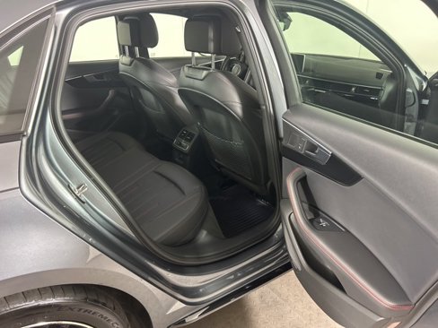 Used 2018 Audi A4 2.0T Premium Plus w/ Premium Plus Package image 12