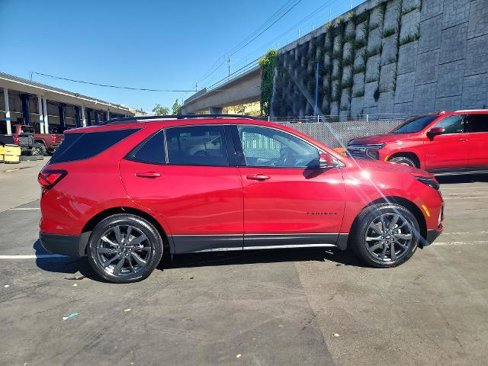 Used 2023 Chevrolet Equinox RS w/ RS Leather Package image 9