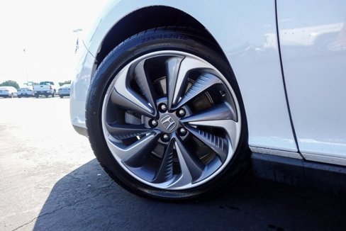Used 2018 Honda Clarity Plug-In Hybrid image 11