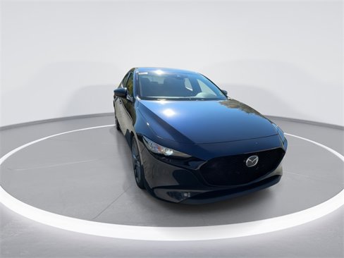 Used 2019 MAZDA MAZDA3 Hatchback image 2