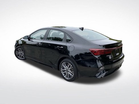Used 2022 Kia Forte GT-Line w/ GT-Line Technology Package image 3