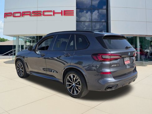 Used 2022 BMW X5 xDrive45e w/ M Sport Package image 4