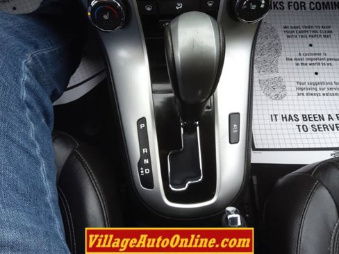 Used 2015 Chevrolet Cruze LT image 40