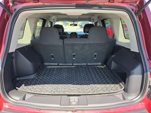 Used 2014 Jeep Patriot Latitude image 10