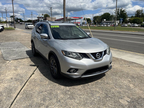 Used 2016 Nissan Rogue SL w/ SL Premium Package image 3