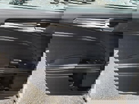 Used 2019 Ford Fusion Titanium image 12