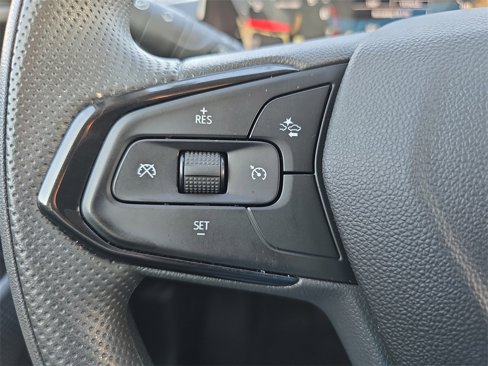 Used 2025 Chevrolet Trax LS w/ Driver Confidence Package image 16