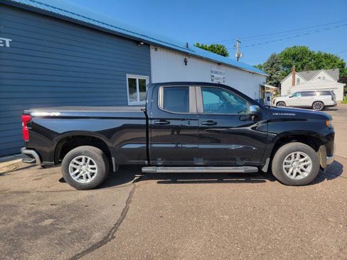 Used 2019 Chevrolet Silverado 1500 LT w/ All-Star Edition image 3