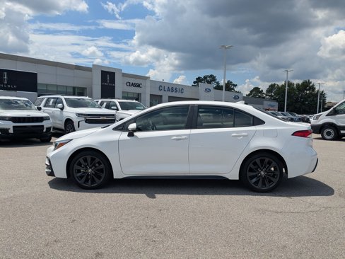Used 2024 Toyota Corolla SE image 8