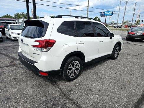 Used 2019 Subaru Forester Premium w/ All-Weather Package image 6