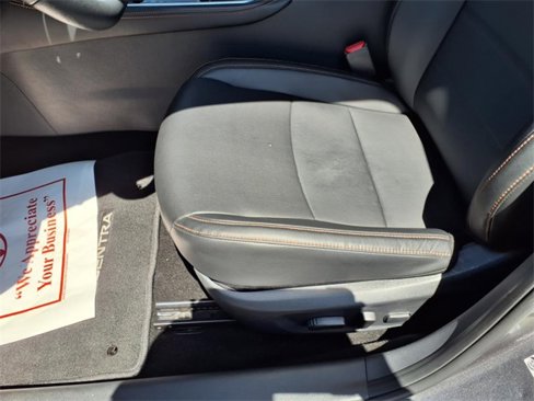 Used 2023 Nissan Sentra SR image 14
