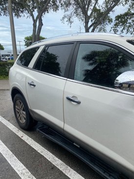 Used 2009 Buick Enclave CX image 33
